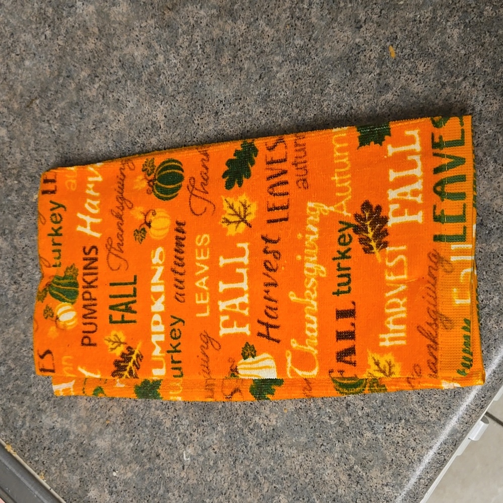 Holiday dish towels